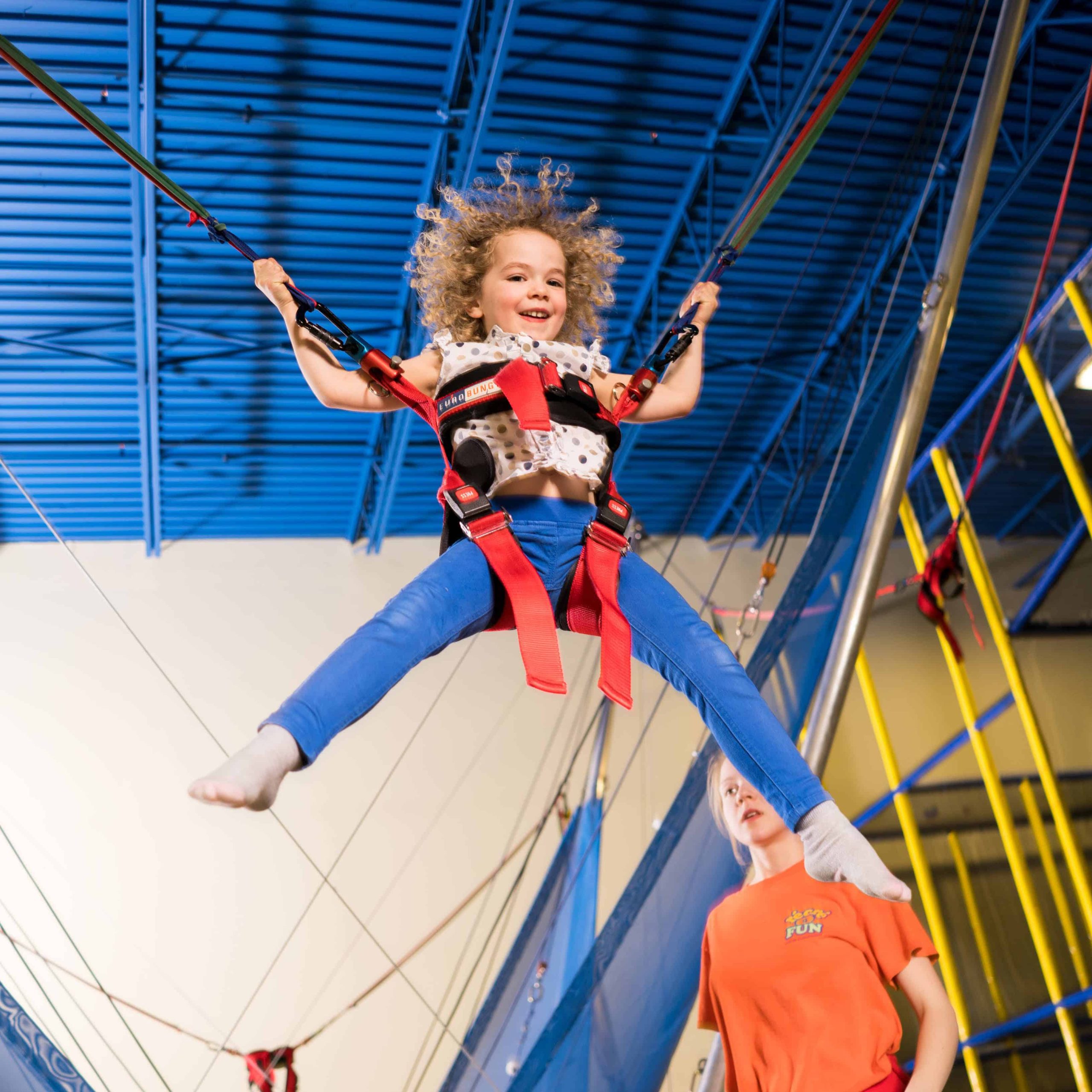 recreofun_centre-amusement-familial_zones-de-jeux-accueil_centre-saint-bruno_trampoline-bungee