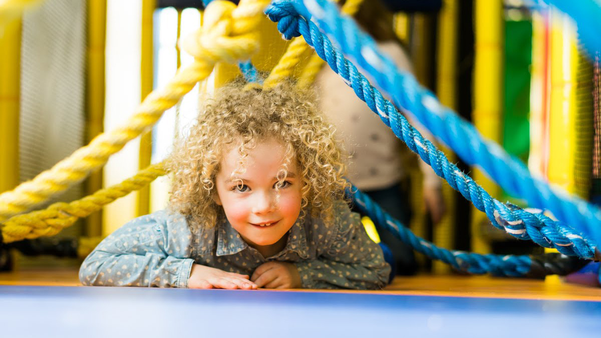 recreofun_centre-amusement-familial_zones-de-jeux_labyrinthe_centre-saint-bruno